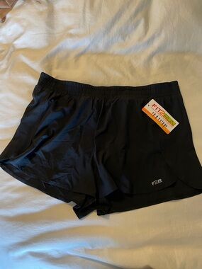 Fit2Run Black Women's Athletic Shorts — Lightweight Run & Training Shorts